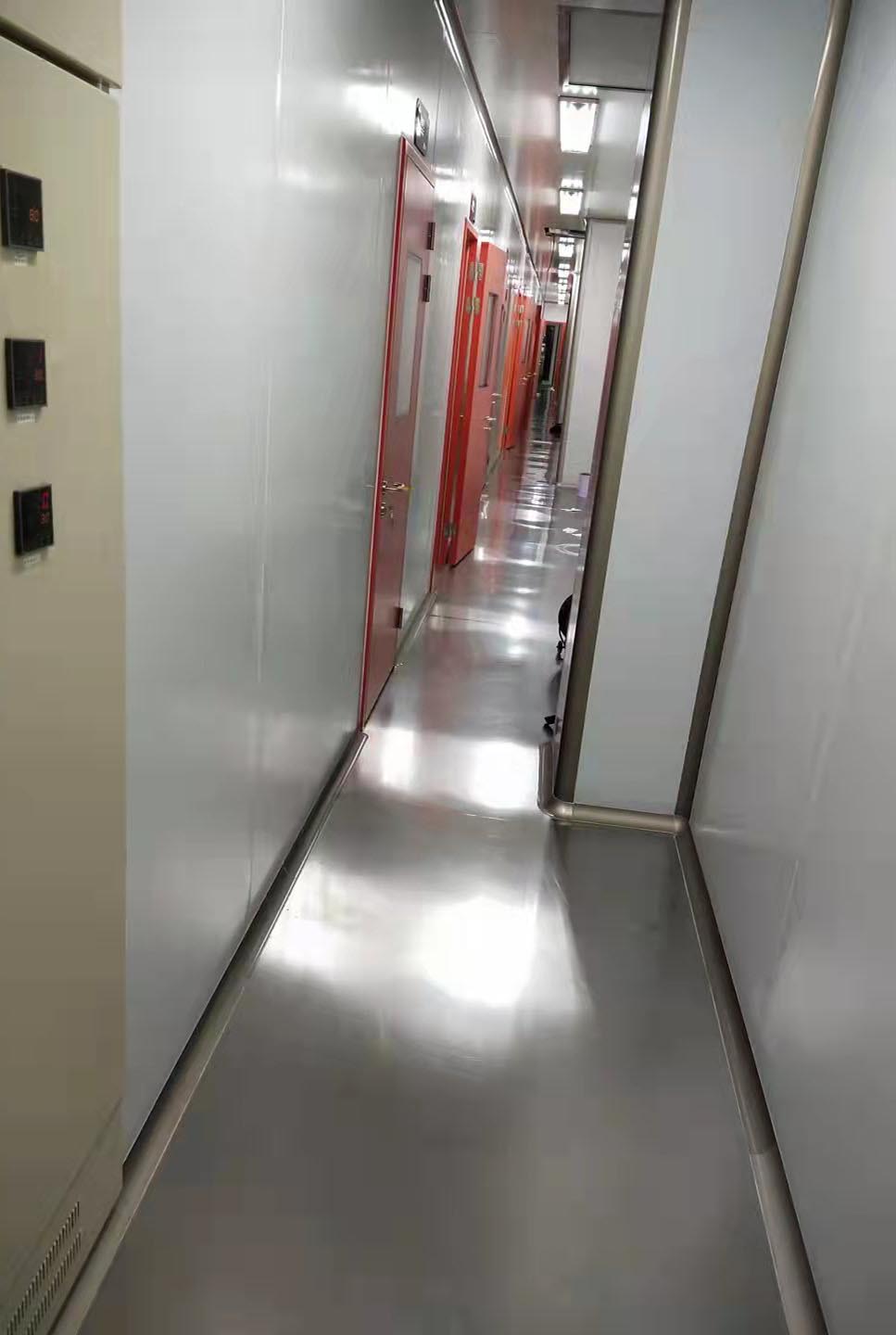 1646450729733612.jpg 無塵自動<a href='http://m.xfss.net.cn/' target='_blank' title='噴漆設(shè)備' style='color:#eb2828'><strong>噴漆設(shè)備</strong></a>.jpg